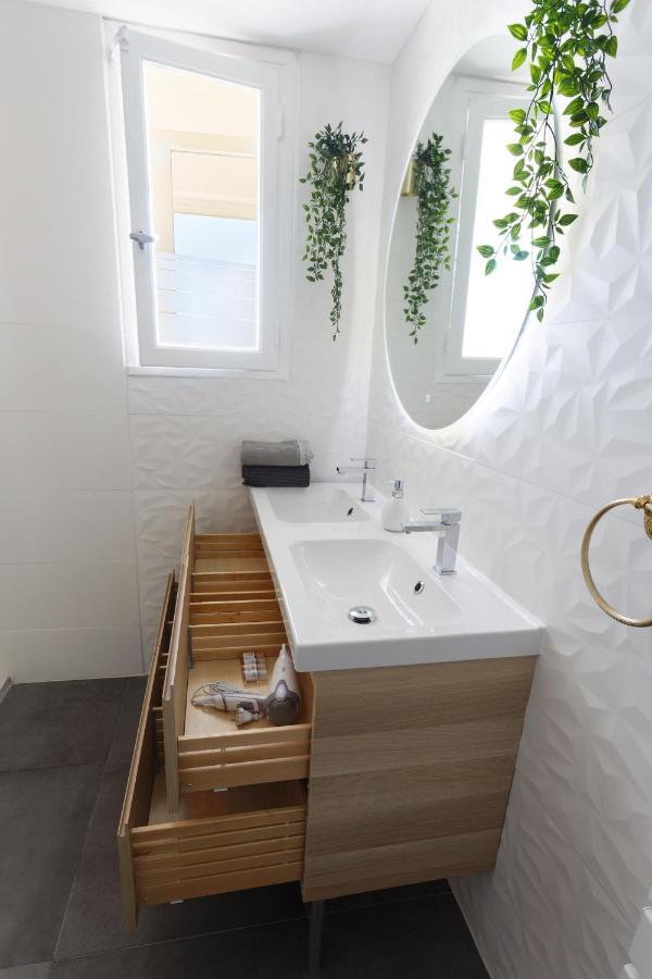 Smile Home-Nid Panoramique Vue Wow ! Spadeco - Loungezen - Terrasse Ensoleillee - Arrivee Autonome - Netflix - Emplacement Ideal - Lumineux - Renove A Neuf - Wifi Fibre - Montpellier Dış mekan fotoğraf