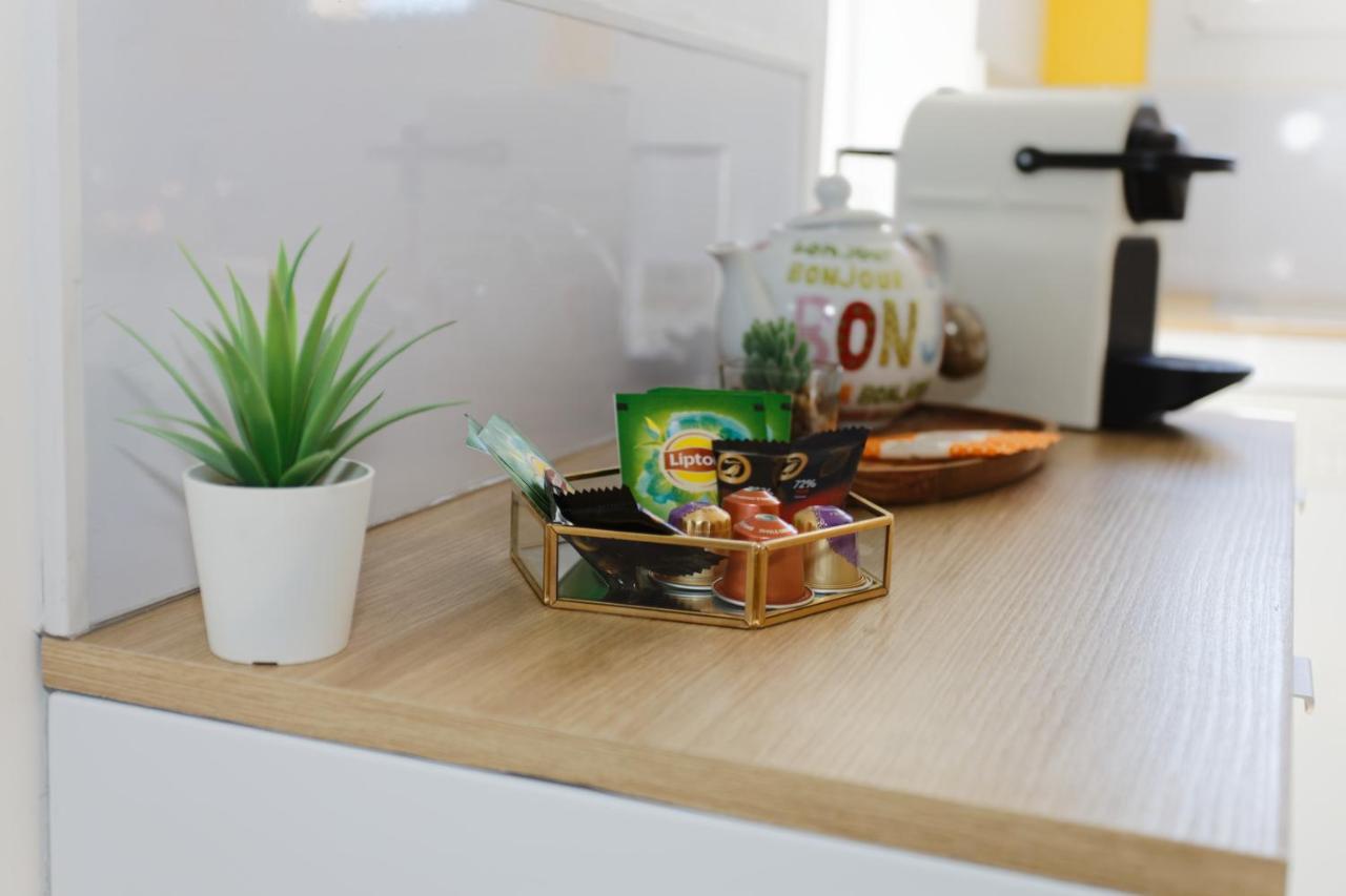 Smile Home-Nid Panoramique Vue Wow ! Spadeco - Loungezen - Terrasse Ensoleillee - Arrivee Autonome - Netflix - Emplacement Ideal - Lumineux - Renove A Neuf - Wifi Fibre - Montpellier Dış mekan fotoğraf