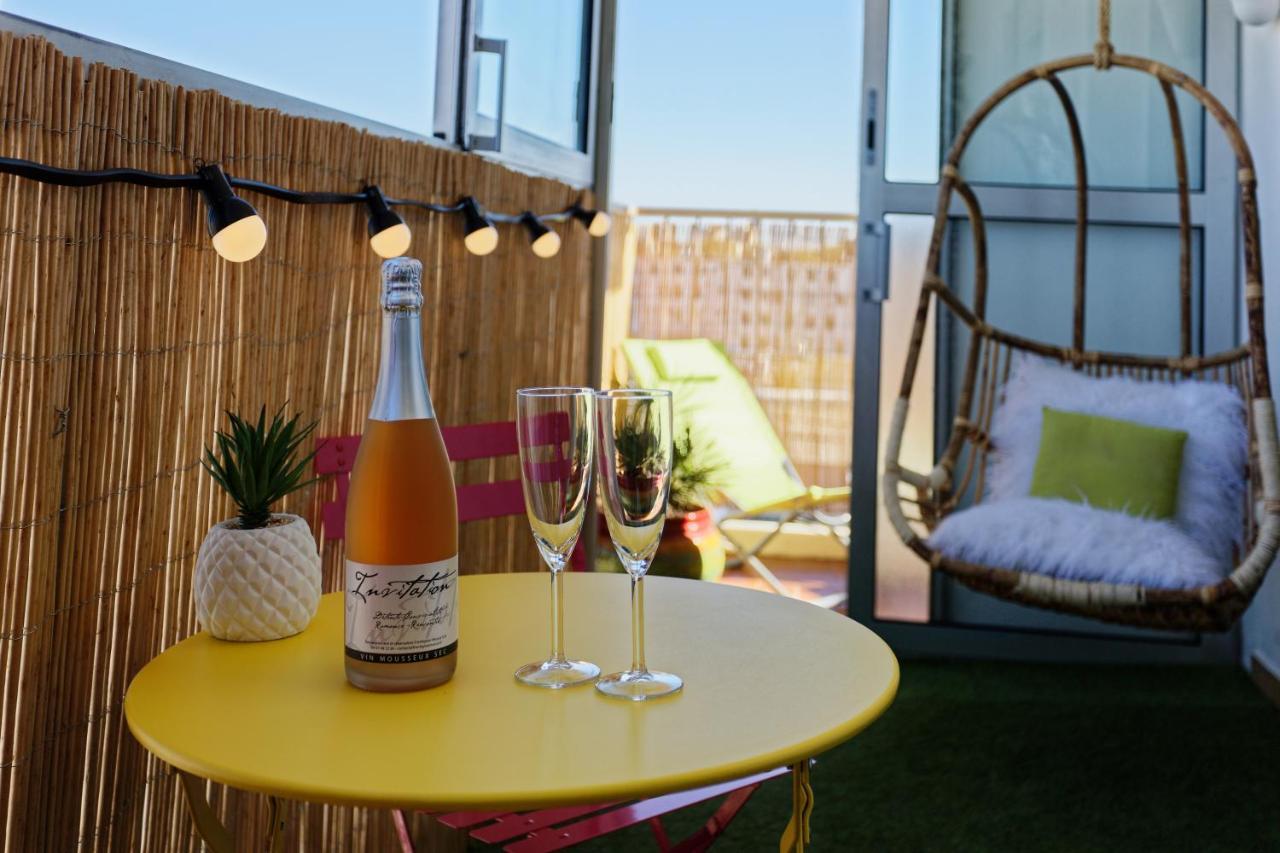 Smile Home-Nid Panoramique Vue Wow ! Spadeco - Loungezen - Terrasse Ensoleillee - Arrivee Autonome - Netflix - Emplacement Ideal - Lumineux - Renove A Neuf - Wifi Fibre - Montpellier Dış mekan fotoğraf
